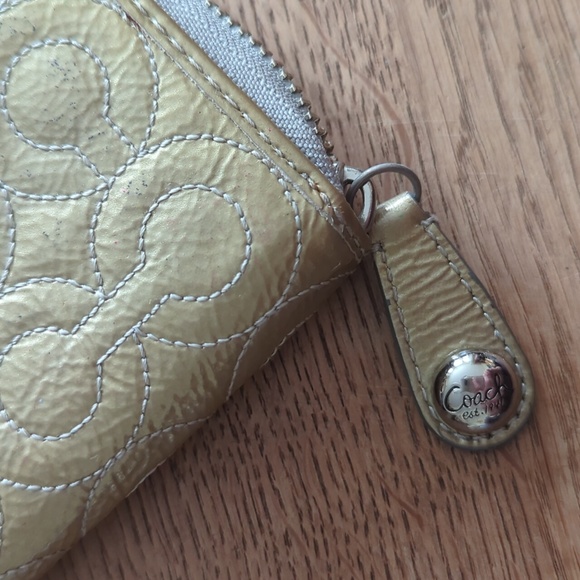 Coach wallets - Picture 8 of 16